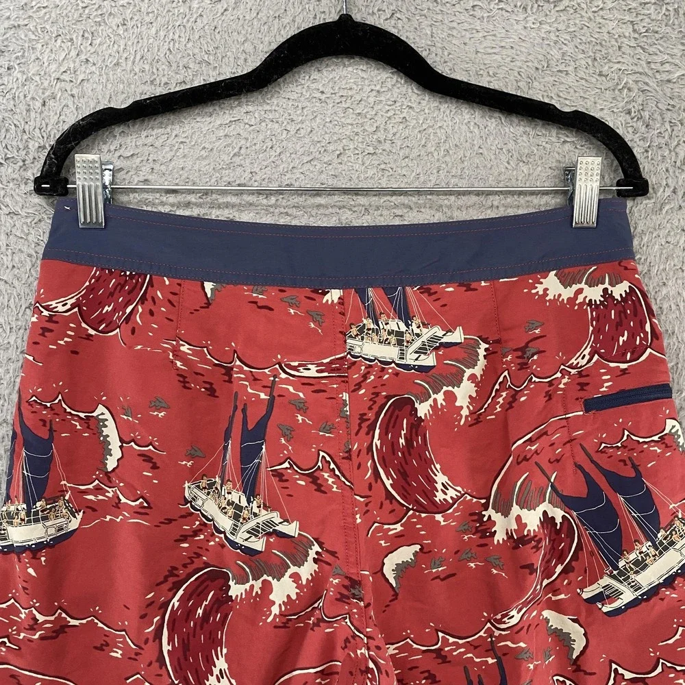 Patagonia Pataloha Board Shorts Mens 30‎ Red Sailing Catamaran Beach Sumer Boat